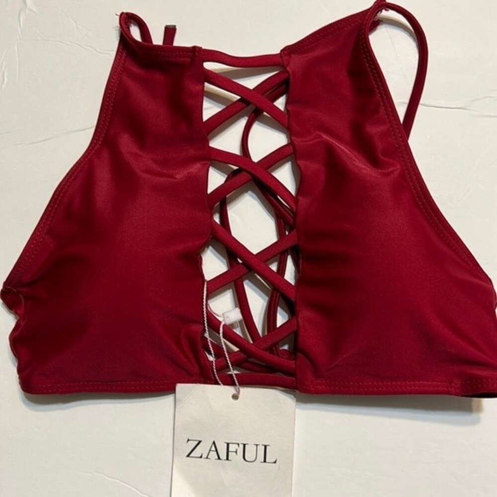 ZAFUL Size Medium Maroon Red Bikini Swim Top Strappy Sexy Halter Padded NWT